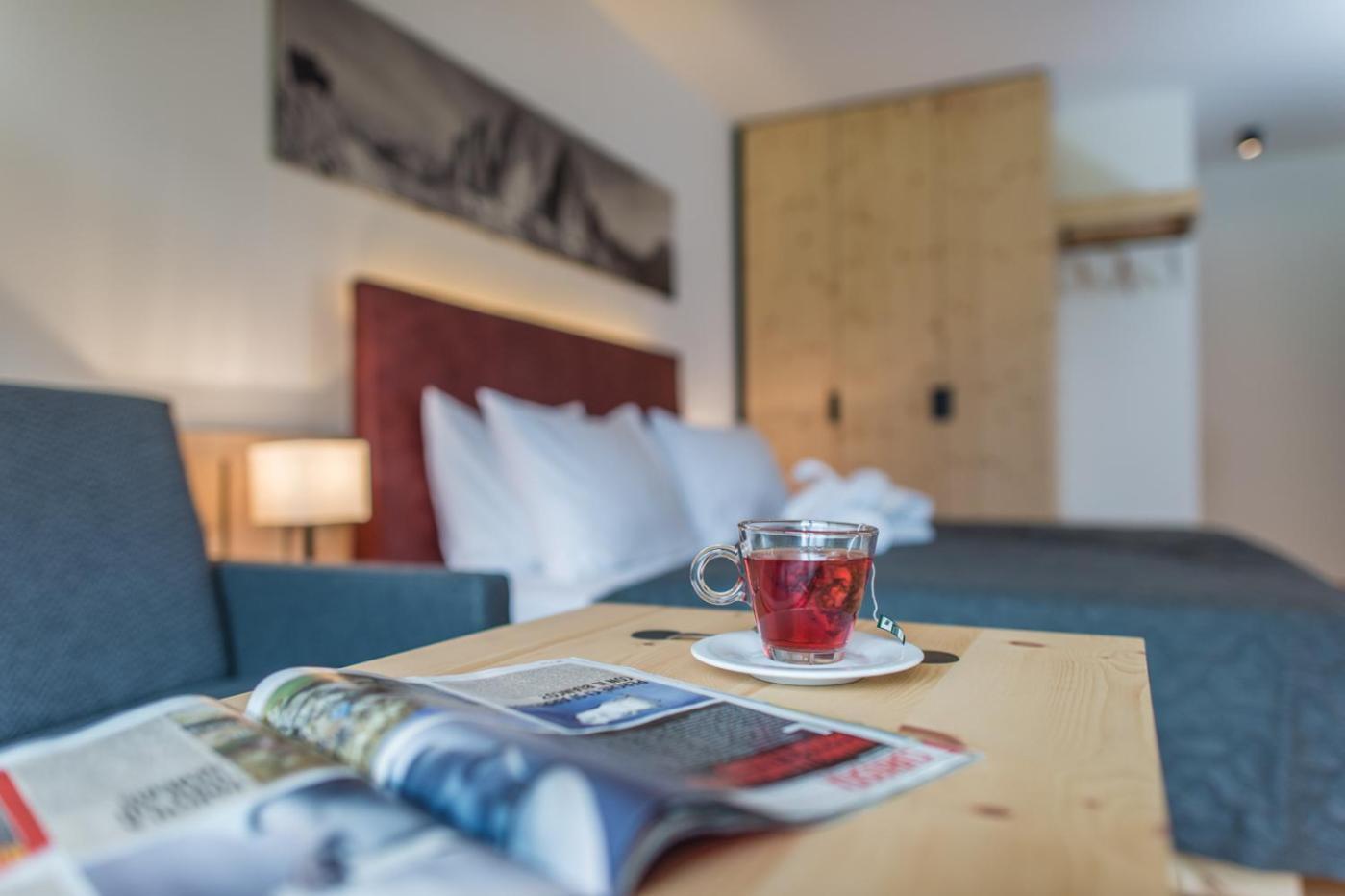 Hotel Dolomitenhof & Chalet Alte Post セスト エクステリア 写真